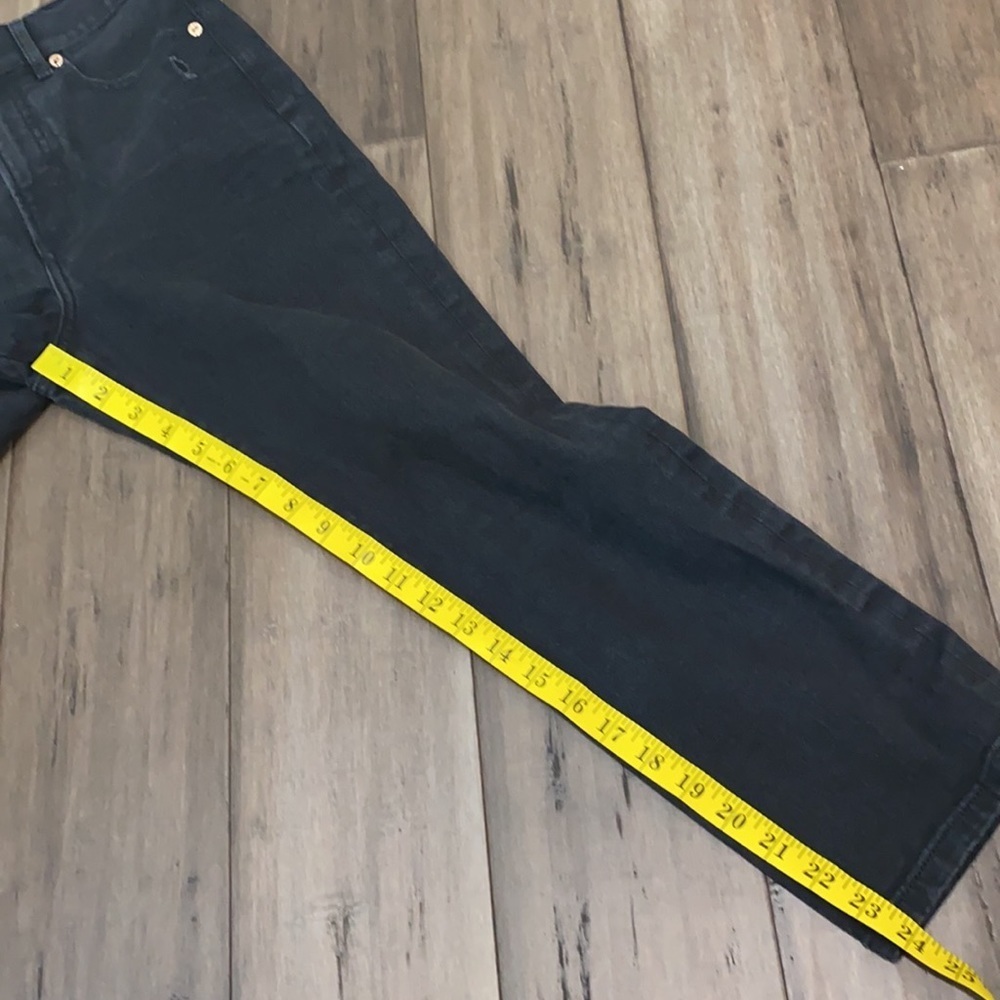 Express‎ slim super high rise distressed jeans in black - Picture 13 of 14